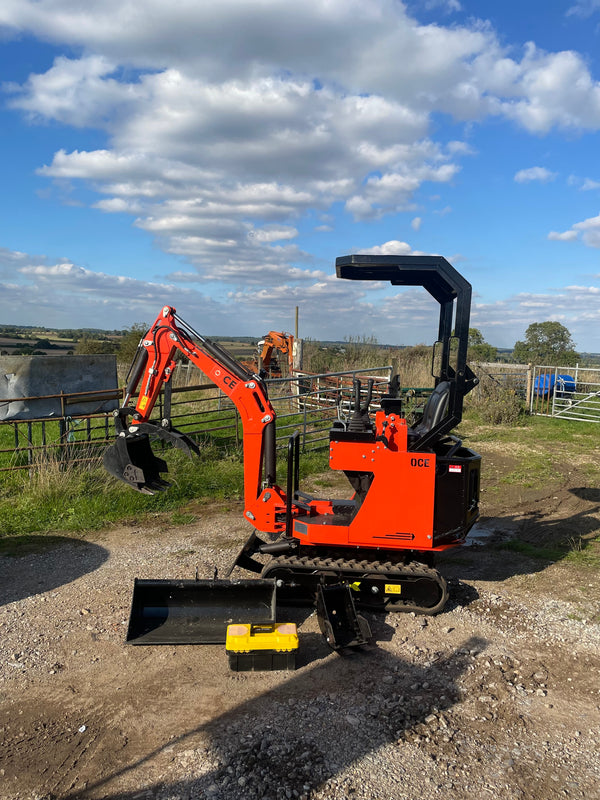 2025 LE0.8 PLUS mini digger/excavator